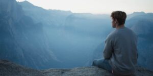 Emotion Center - Articles - Akiseis Xalarwsis
